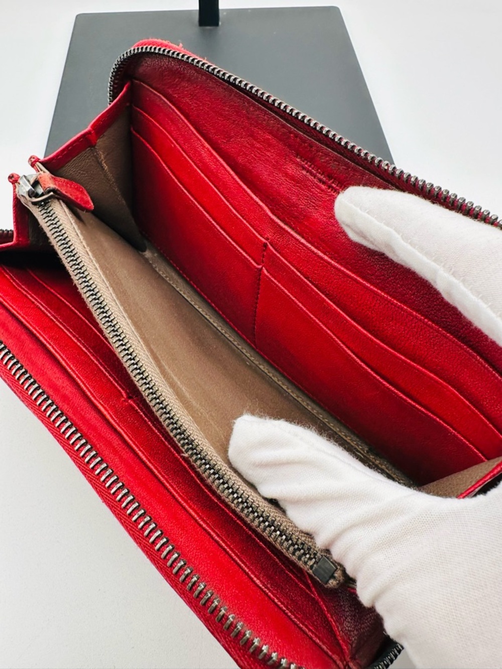 Bottega Veneta Weave Zip Around Wallet - Picture 8 of 11